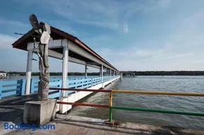 Happy Island Hotel - Image 3