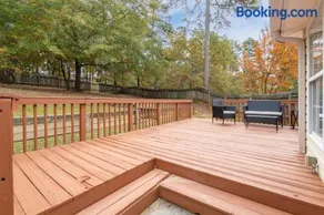 Spacious 3BR Home on Sprawling Serene Grounds - Image 5