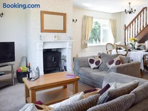 Cherrytree Cottage - Image 4