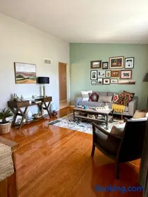 Spacious KC Home Near World Cup Stadium - Image 4
