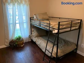 290/Cypress/NW Houston/Pets/NewListing - Image 3