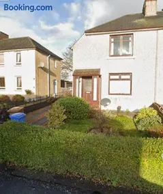 20min to Edinburgh City Centre Scotland Gateway - Image 2