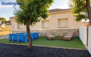 House in nature with a spa and large garden - Image 1