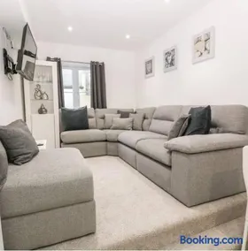 Falmouth Retreat - Family stays - Image 4