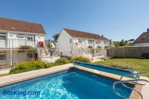 Ilex Lodge - Image 5