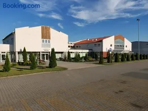 Gminny Ośrodek Sportu i Rekreacji w Zakrzowie - Image 1
