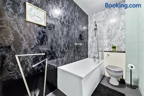 Bright modern Flat near tower bridge - Image 5