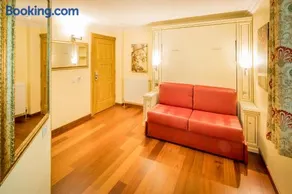 Linton Hotel Luton - Image 4