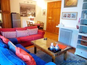 Ski Station Apartment - Image 3