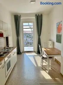 Downtown Chic Apartment Graz - Top 8 self check-in - Image 1