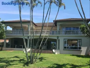 Driftwood on 10 La Lucia - Image 2