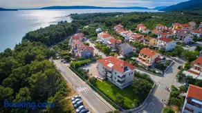 CREPSA apartments - Image 1