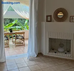 Nefeli Beach Home with Hot Tub - 100m to Beach - Image 5