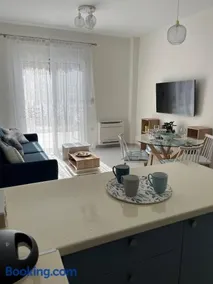 Salamina Downtown Apartment West - Image 1