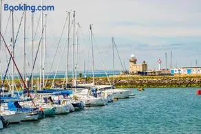 Cosy Harbour Retreat - Howth - Image 4