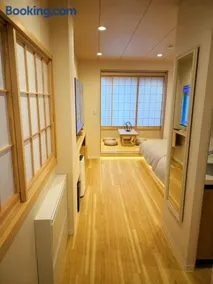 M house asakusa kaminarimon tokyo - Image 1