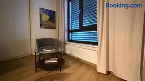 NEW Stylish Prague Apartment VARTA ALPHA with Free Parking - Image 3