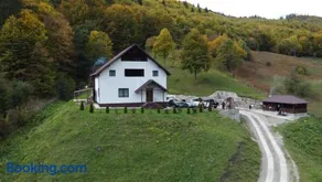 Zăvoarele - Image 1