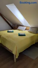 Podkroví s koupelnou - Image 2