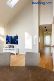 Lendle Peace & Wellness Residence - Image 2