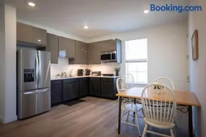 New Build 1BR Home Stunning Views Denver Access - Image 3