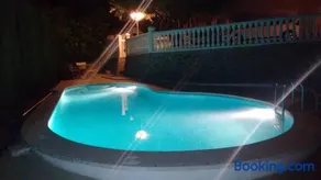 Chalet con piscina privada - Image 5