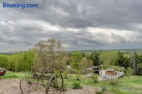 Wake Up to Highland "Coos" - Cozy Farm Suite with Panoramic Views - Image 5