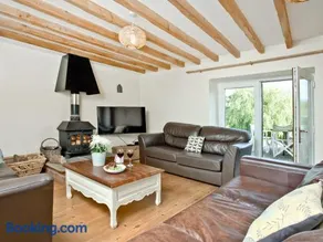 Bunny Cottage - Image 2