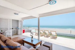 TheSkyCozy Beachfront - Image 5