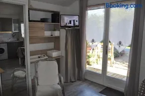 Chalet - Image 2