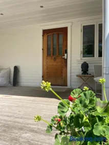 Trevligt hus & Sjöbod i mysiga Mollösund Tången - Image 3