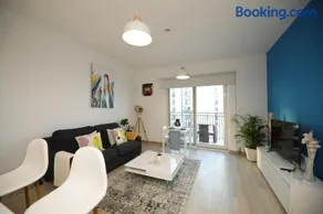 Yas Island - 2 Bedrooms, 2 toilet with shared Pool & Parking - Image 5