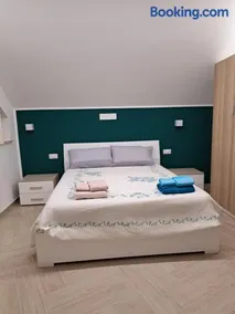 CALM house - Image 1