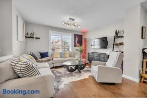 3 Bedroom Luxury Home With Office & Theatre - Image 2