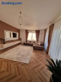 Daric Residence Penthouse Apartament - Image 1