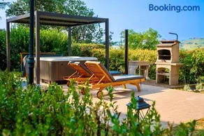 Villa Maline - Private Countryside Villa with Jacuzzi & Sauna - Image 2