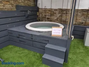 The Comfy House - Image 2