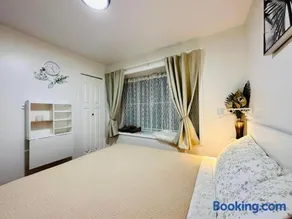 3BR 2BA near Renfrew Station - Free Parking - Pets Free - Image 2