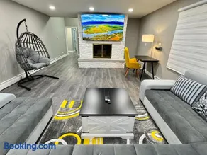 5 Star Luxury Stay Near Chicago O'hare - Image 2