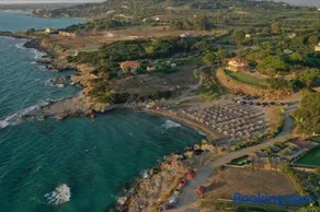 Antonia's Olive Yard House - Happy Rentals - Image 3