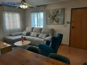 Casa Azul Los Montesinos - Image 2