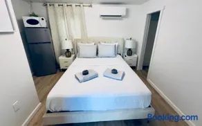 Home away from home - Image 3