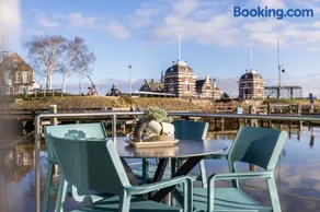 Holland Houseboat Lemmer - Image 1