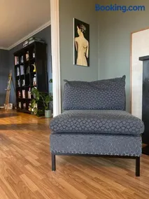 Shared Farmhouse - Image 2