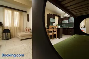 Home Suites - Image 5