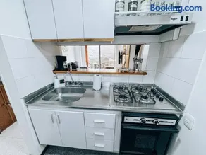 Exclusivo apartamento en Poblado con AC a 1 min Provenza - Image 5