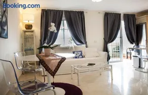 Duplex 2 bedrooms for you with Air Conditioner - Image 2