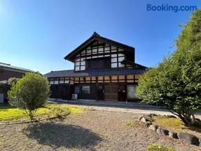 Traditional Japanese Style Vacation Rentals ToBay 古民家民泊藤兵衛 - Image 1