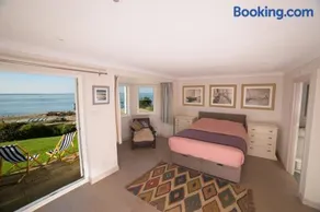 Fort Victoria Cottages - Seafarers - Image 2