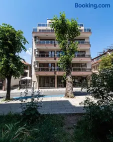 Guest House Saint Apostol - Image 1